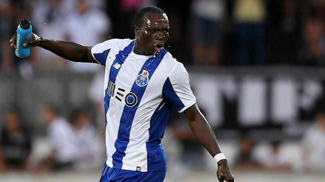 Porto Vincent Aboubakar' kadrosunda tutmak istiyor