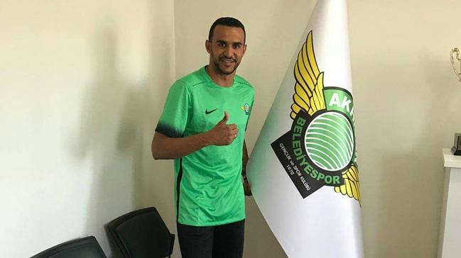 Akhisar Belediyespor, Sergio Antonio Borges Junior ile 2 yllk anlamaya vard