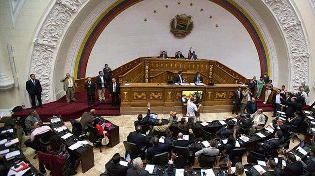 Venezuela'da Kurucu Meclis basavcy grevden ald