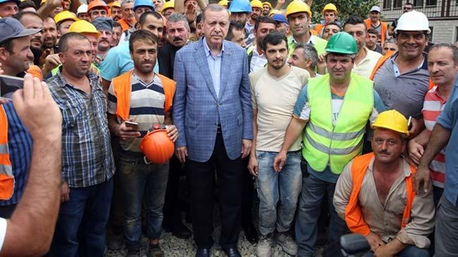 Cumhurbakan Erdoan yeni havalimann denetledi