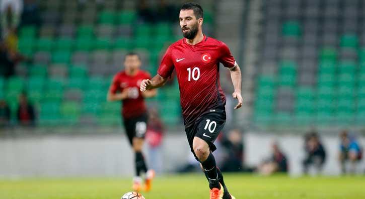 Arda Turan A Milli Takm'a dndn aklad