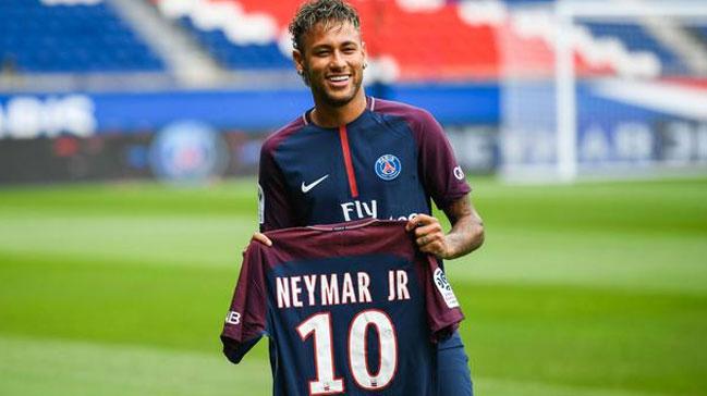 Neymar'n lisans pazar gn oynanacak Guingamp mana yetiti