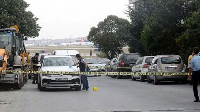 Bakrky'de silahl soygun! Ykl miktarda paray gasp ettiler