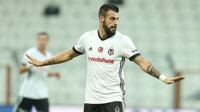 Negredo adm adm 11'e giriyor