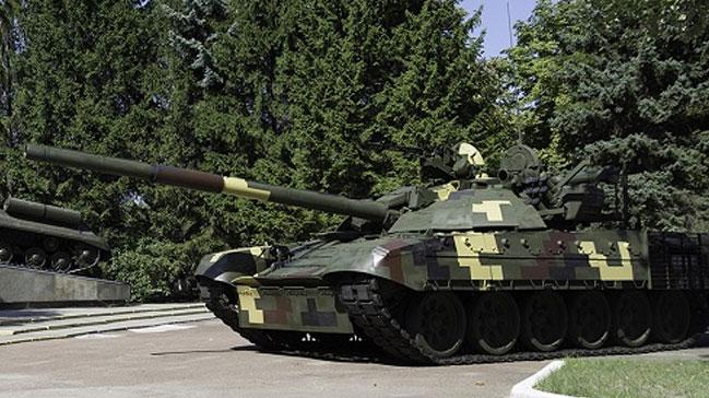Ukraynann T-72AMT tankna Aselsann eli dedi