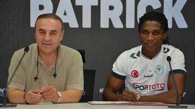 Konyaspor Bajic'in yerini Patrick Eze ile doldurdu