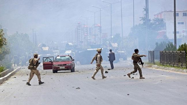Afganistan'da atma: 5 polis ld 
