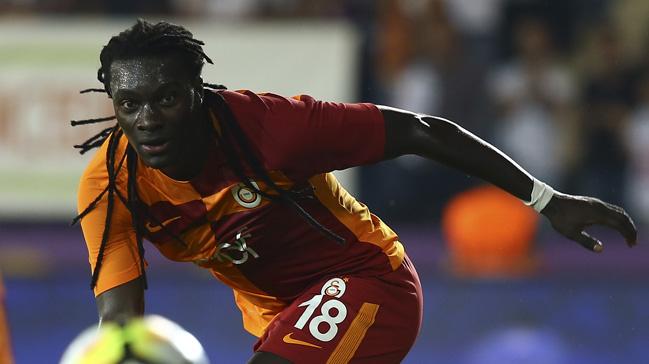 Sosyal medya fenomeni Hakan Hepcan'dan Bafetimbi Gomis'e rk tweet