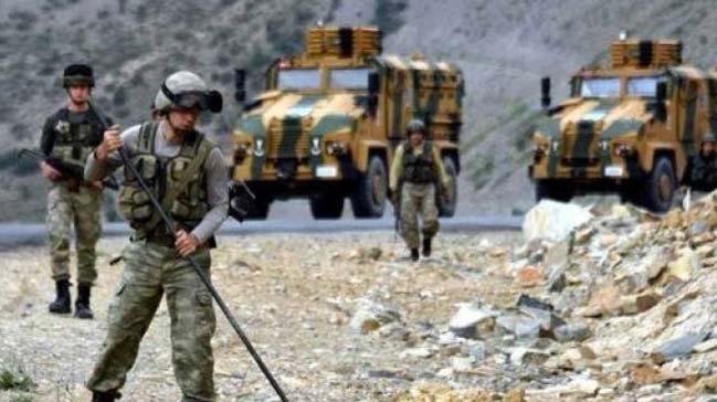 Hakkari merkez ile 3 ilesindeki baz alanlar 'zel gvenlik blgesi' ilan edildi