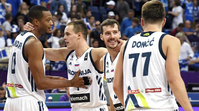 Yunanistan' 78-72 yenen Slovenya, 2017 Avrupa Basketbol ampiyonas'nda 3'te 3 yapt