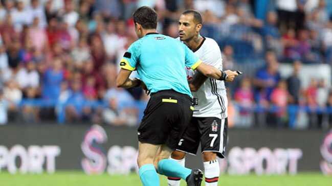 Quaresma: Hakeme bilerek arpmadm