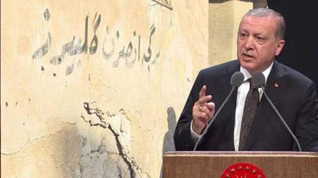 Cumhurbakan Erdoann szleri Kerkk duvarlarnda