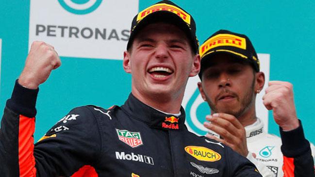 Malezya'da Verstappen kazand