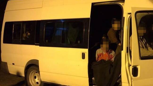 Van'da 14 kiilik minibsten 54 kaak kt