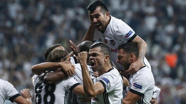 Beikta'ta Caner Erkin, Dusko Tosic ve Gary Medel sar kart snrnda bulunuyor