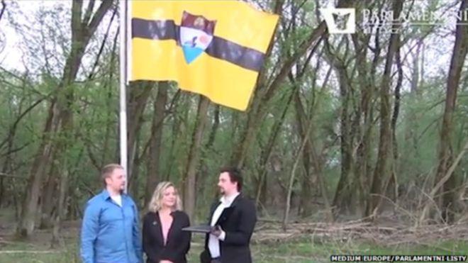 Liberland nerede, vatandalk bavurusu nasl yaplr" (Liberland nfusu ne kadar)