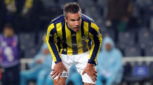 Fenerbahe Robin van Persie'den umutlarn tamamen kesti