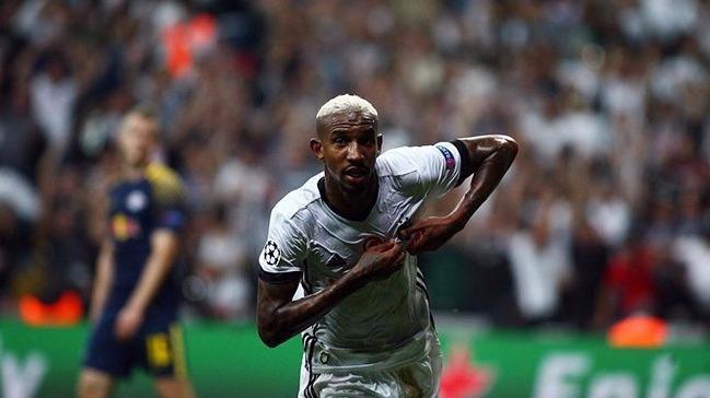 Talisca, Demba Ba'nn rekorunun peinde