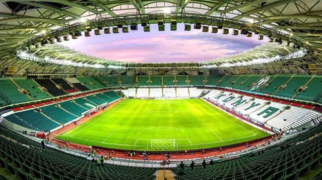 Konyaspor'dan 4 holigana stada giri yasa