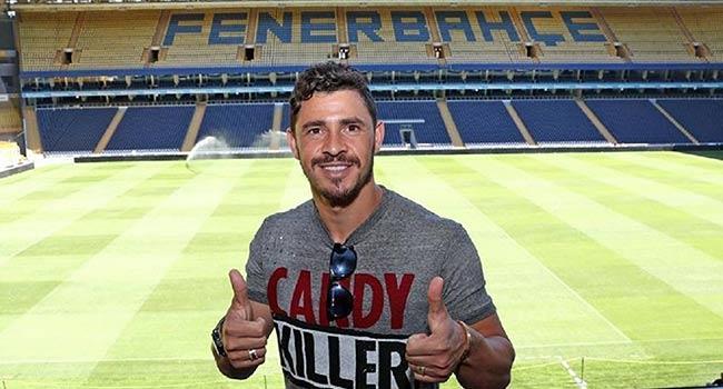 Giuliano'dan Galatasaray aklamas: Derbilerin favorisi olmaz