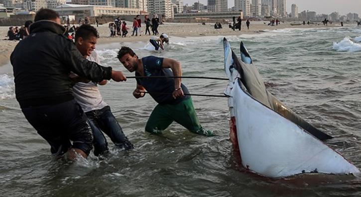 srail'in igal ettii Gazze sahillerinde, 9 deniz mili olan ksmi avlanma izni yrrlkte