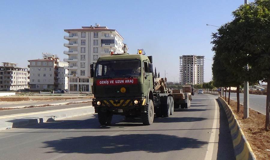 Kilis'e obs ve tank sevkiyat sryor