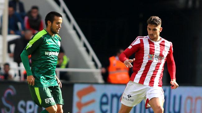 Sper Lig'de Sivasspor ile Bursaspor 0-0 berabere kald