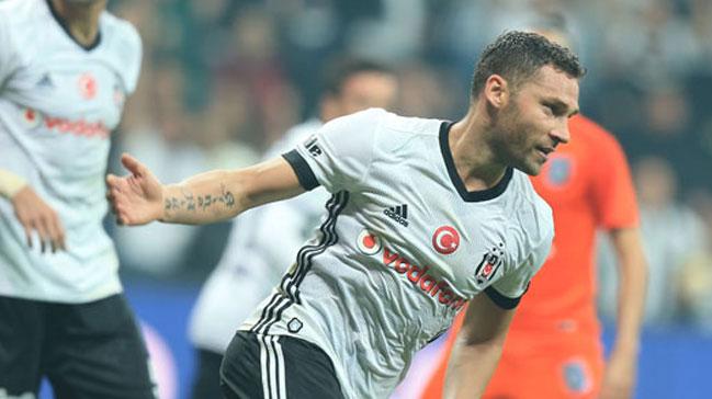 Dusko Tosic: Gol attm ama mutlu deilim