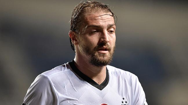 Caner Erkin Beikta ynetiminin sabrn tard, oyuncuya son uyar yapld