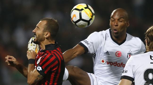 Tahkim Kurulu Ryan Babel'in cezasn 2 matan 1 maa indirdi