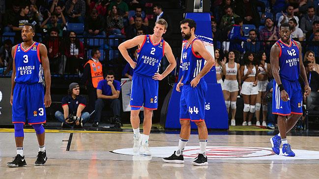 Anadolu Efes: 80 - CSKA Moskova: 98