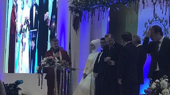 Cumhurbakan Erdoan nikah ahidi oldu