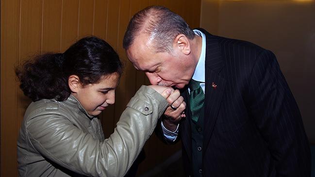 Grme engelli Tue, Erdoan' duygulandrd