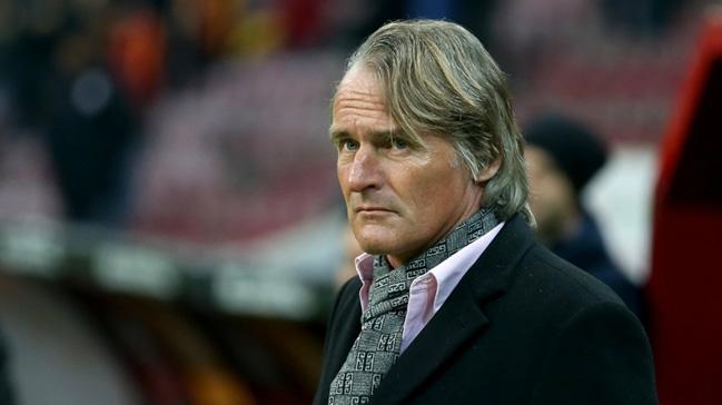 Jan Olde Riekerink verdii ilanda kendisine CV yapacak birini aryor