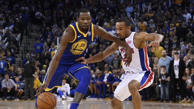 Detroit Pistons, son ampiyon Golden State Warriors' deplasmanda 115-107 yendi