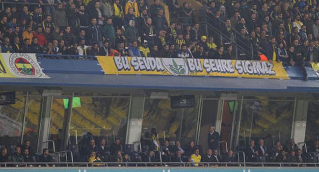 Fenerbahe taraftar polise kfr etti ve ma sonu gzaltna alnd