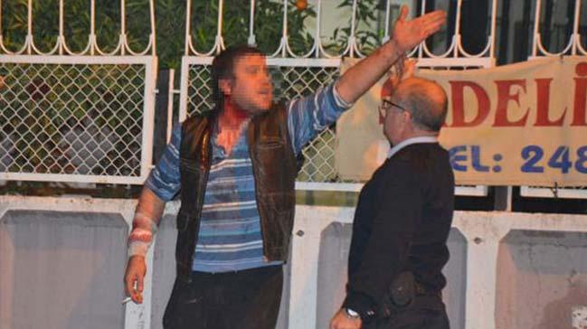 Adana'da sinir krizi geiren bir adam evini yakmaya alt