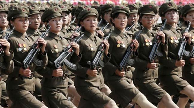 Kuzey Kore'den kaan kadn asker: Kuzey ve Gney Kore ordularnda taciz olaylar kltr haline geldi