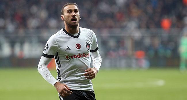 Cenk Tosun'un transferinde son karar Fikret Orman'n