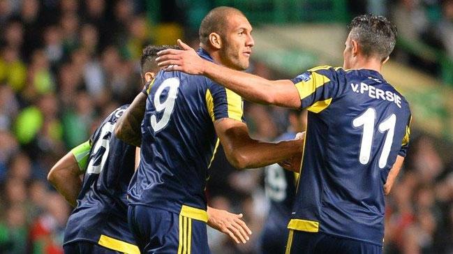 Fenerbahe'de Van Persie ve Fernandao 2018'de yok!