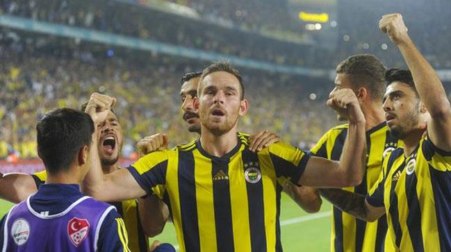 Fenerbahe'de Vincent Janssen 11'e dnyor