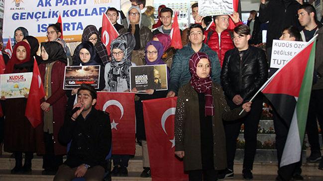 Isparta AK Genlikten Kuds protestosu