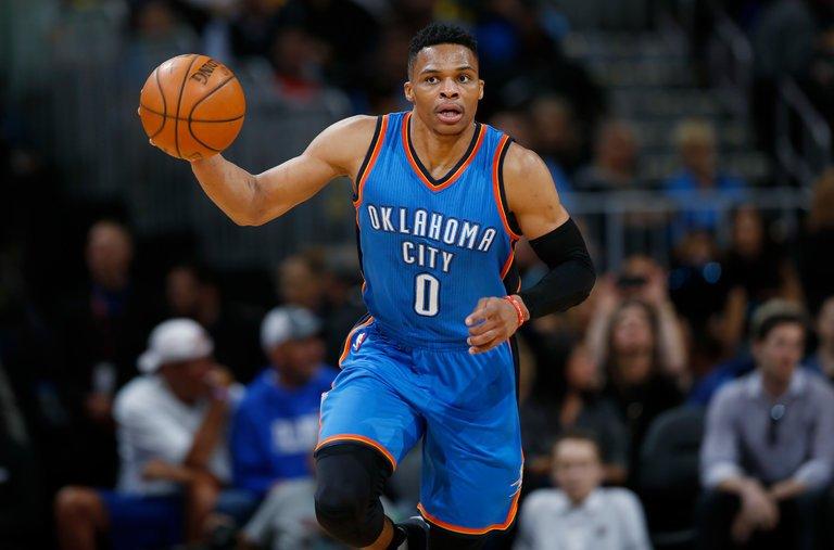 Russell Westbrook 1961'den sonra en fazla 'triple double' yapan  NBA oyuncusu oldu