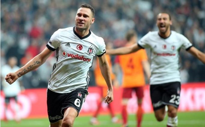 Everton'dan Tosic ata