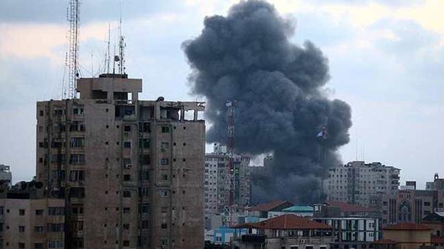 srail'den Gazze'ye hava saldrs 