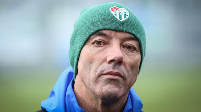 Galatasaray'n gndemine gelen Paul Le Guen'in szlemesindeki kritik madde ortaya kt