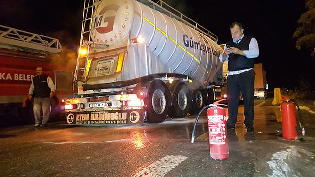 Otoyol polisinin dikkati olas byk bir yangn nledi