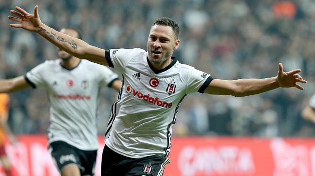 Tottenham'n Dusko Tosic iin 10 milyon Euro teklif edecei belirtildi