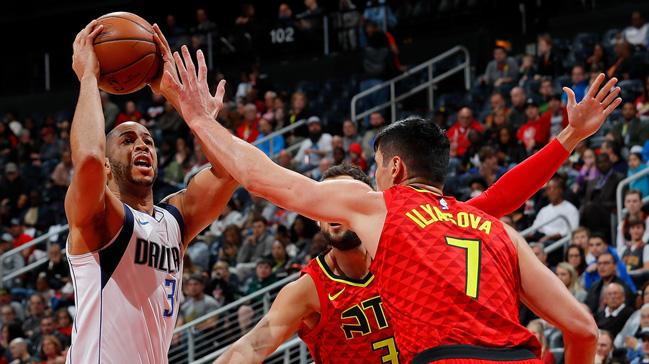 Ersan lyasova'nn 21 say att mata Atlanta Hawks, Dallas Mavericks'i 112-107 yendi