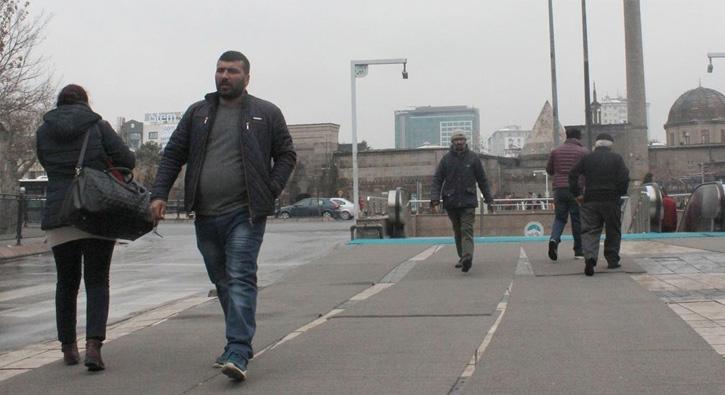  Kayseri'de vatandalar kaymasn diye kaldrmlara hal serildi